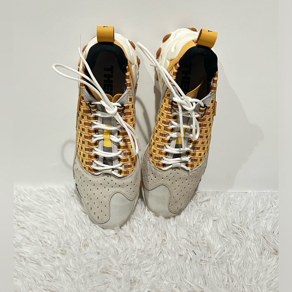 Nile React Sertu Grey Honeycomb Running Shoe Men’… - image 3